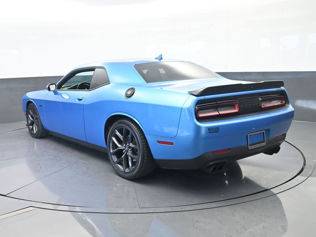Used 2023 Dodge Challenger R/T w/ Plus Package image 4