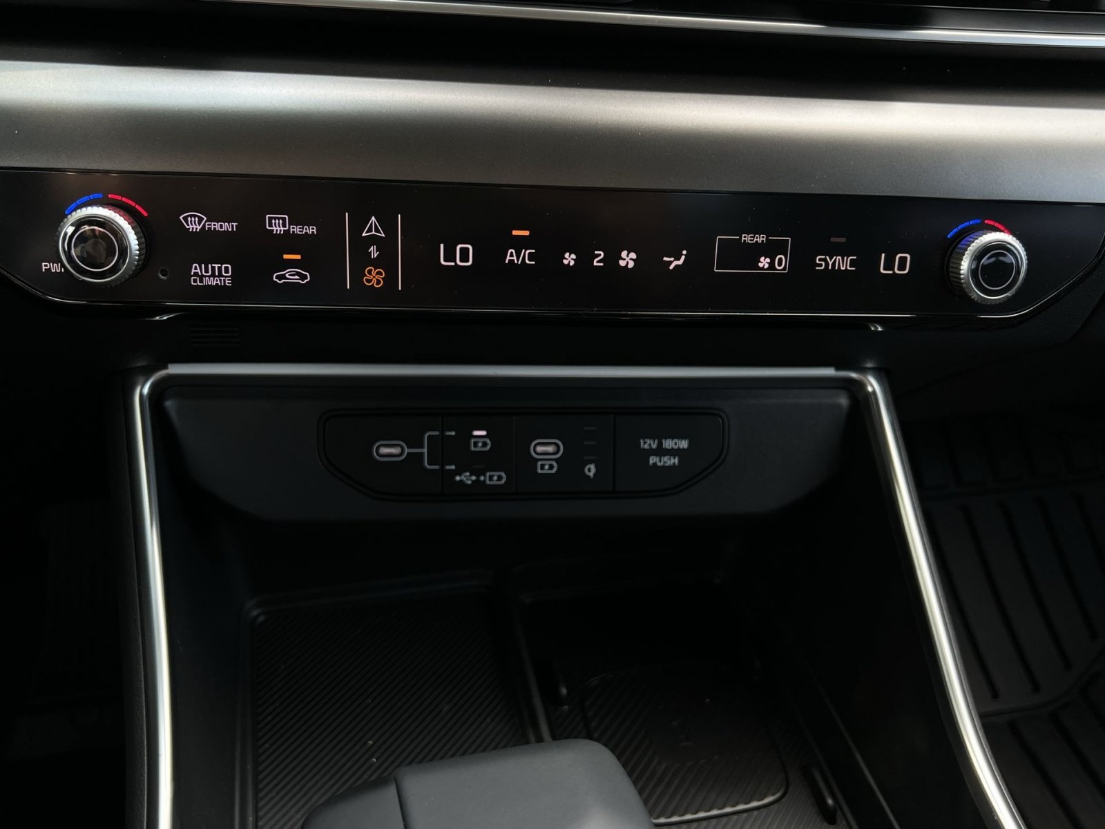 New 2026 Kia Carnival SX Prestige FWD image 36