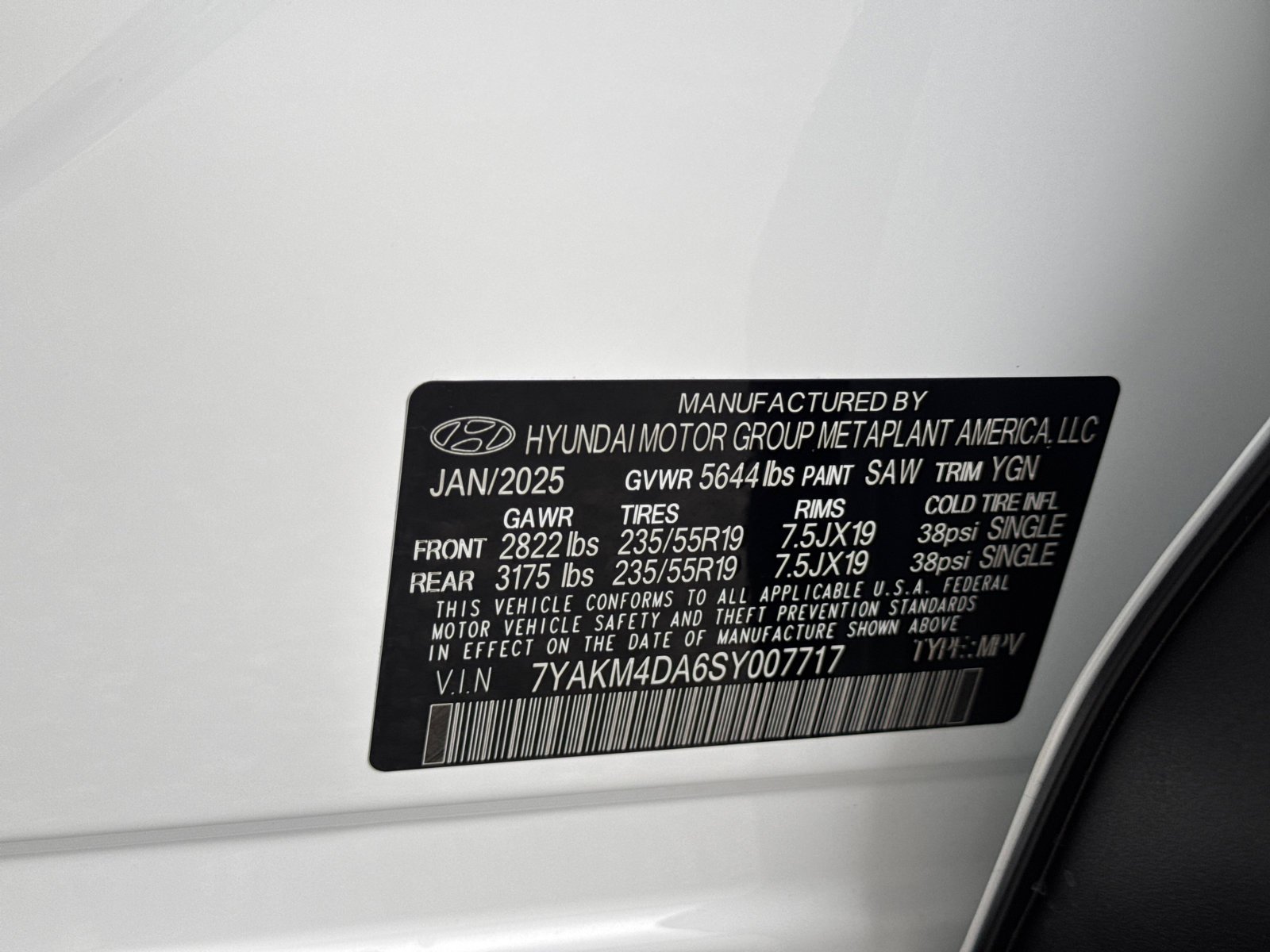 New 2025 Hyundai Ioniq 5 SE image 26