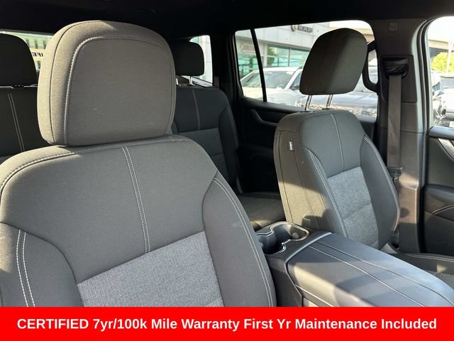 Used 2025 GMC Acadia Elevation AWD/4WD image 11