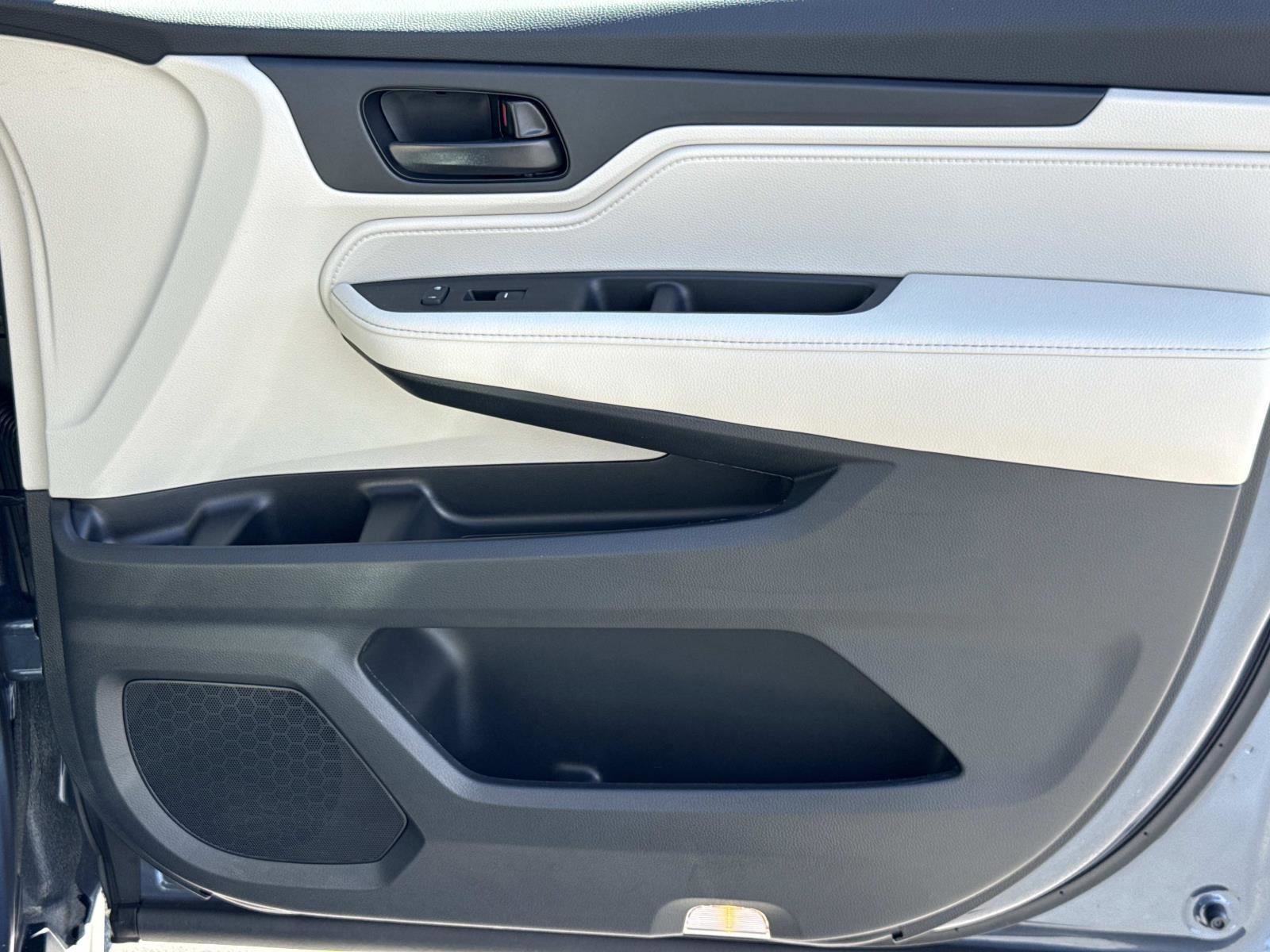 Used 2026 Honda Odyssey EX-L image 19