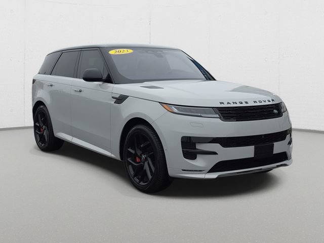 Used 2023 Land Rover Range Rover Sport SE Dynamic AWD/4WD image 3