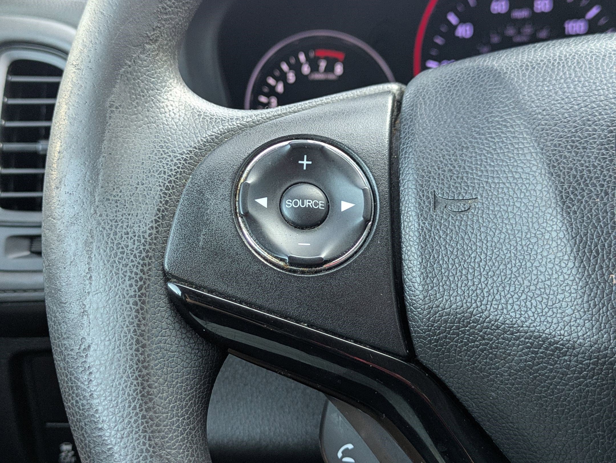 Used 2019 Honda HR-V LX image 15