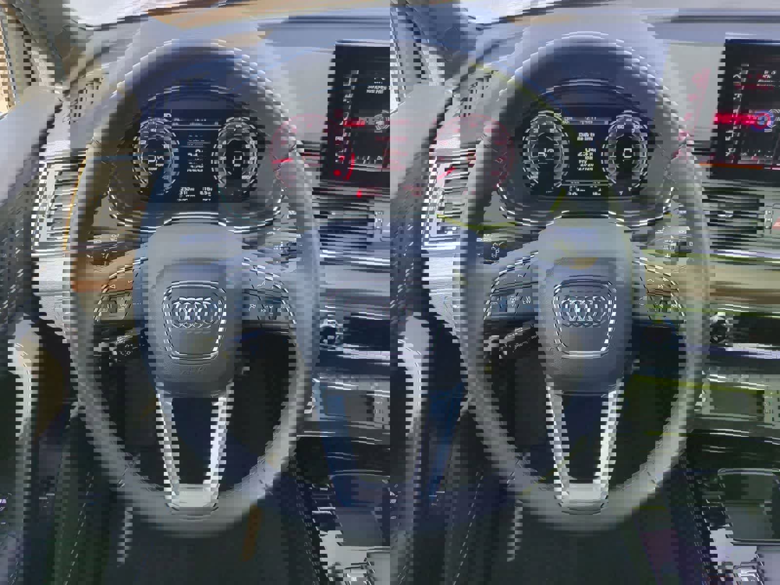 Used 2024 Audi Q5 2.0T Premium Plus image 24