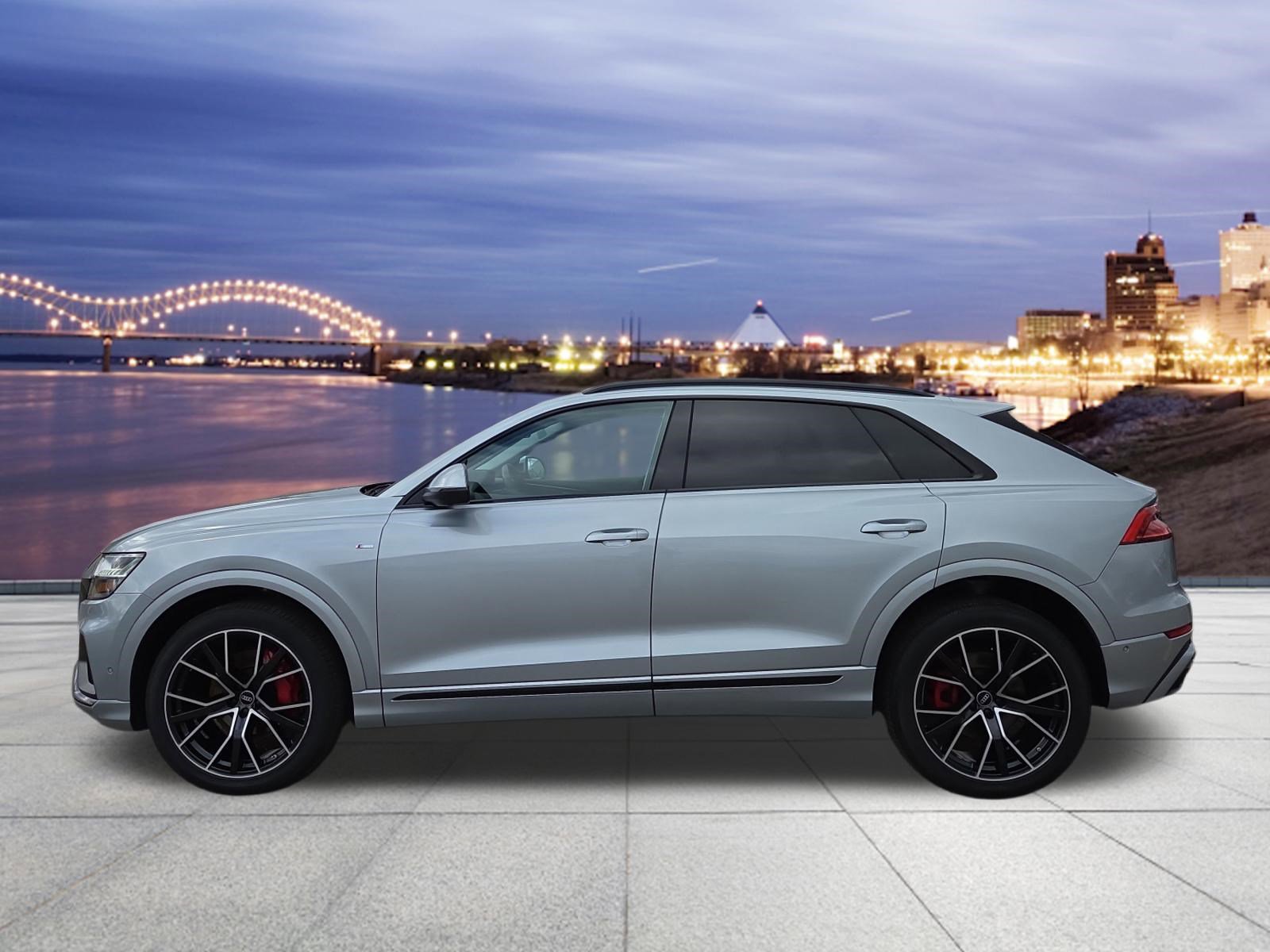 Used 2023 Audi Q8 Premium Plus w/ Premium Plus Package image 2