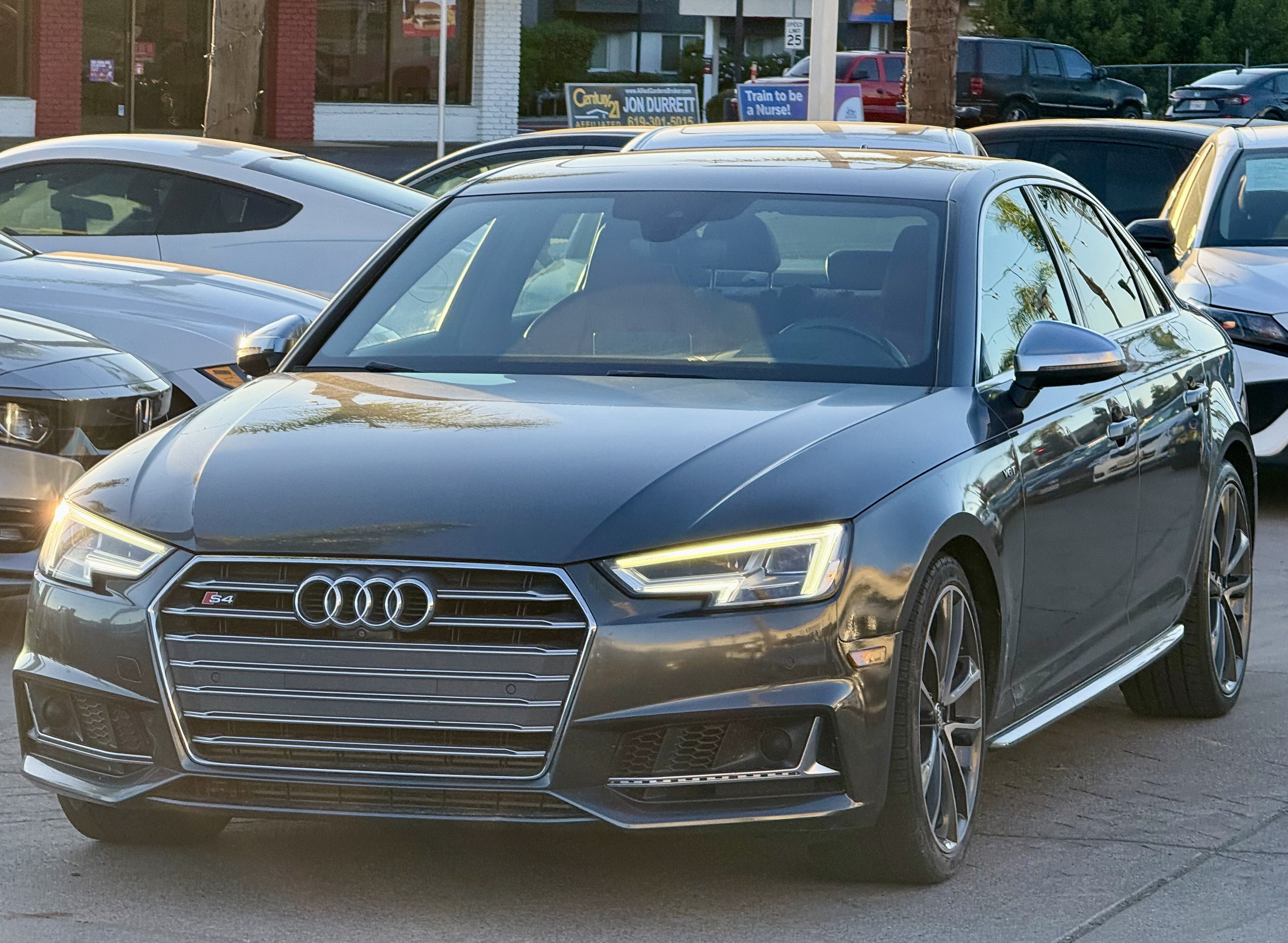 Used 2018 Audi S4 Prestige w/ Prestige Package AWD/4WD image 3