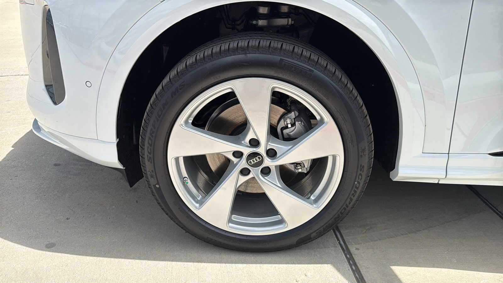 New 2026 Audi Q5 Premium Plus AWD/4WD image 31