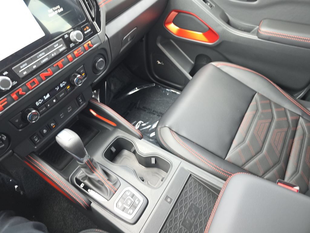 New 2026 Nissan Frontier 4x4 Crew Cab image 29
