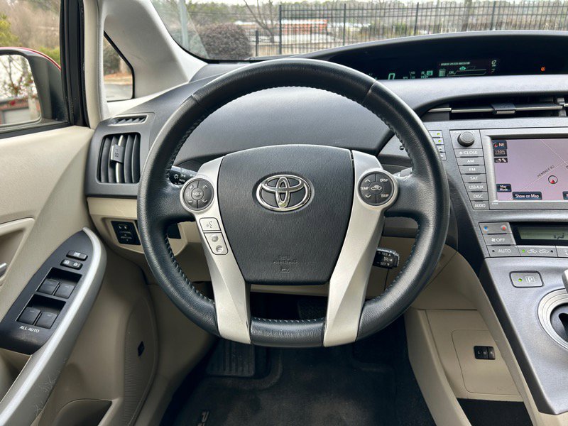 Used 2013 Toyota Prius Four w/ Deluxe Solar Roof Pkg image 17