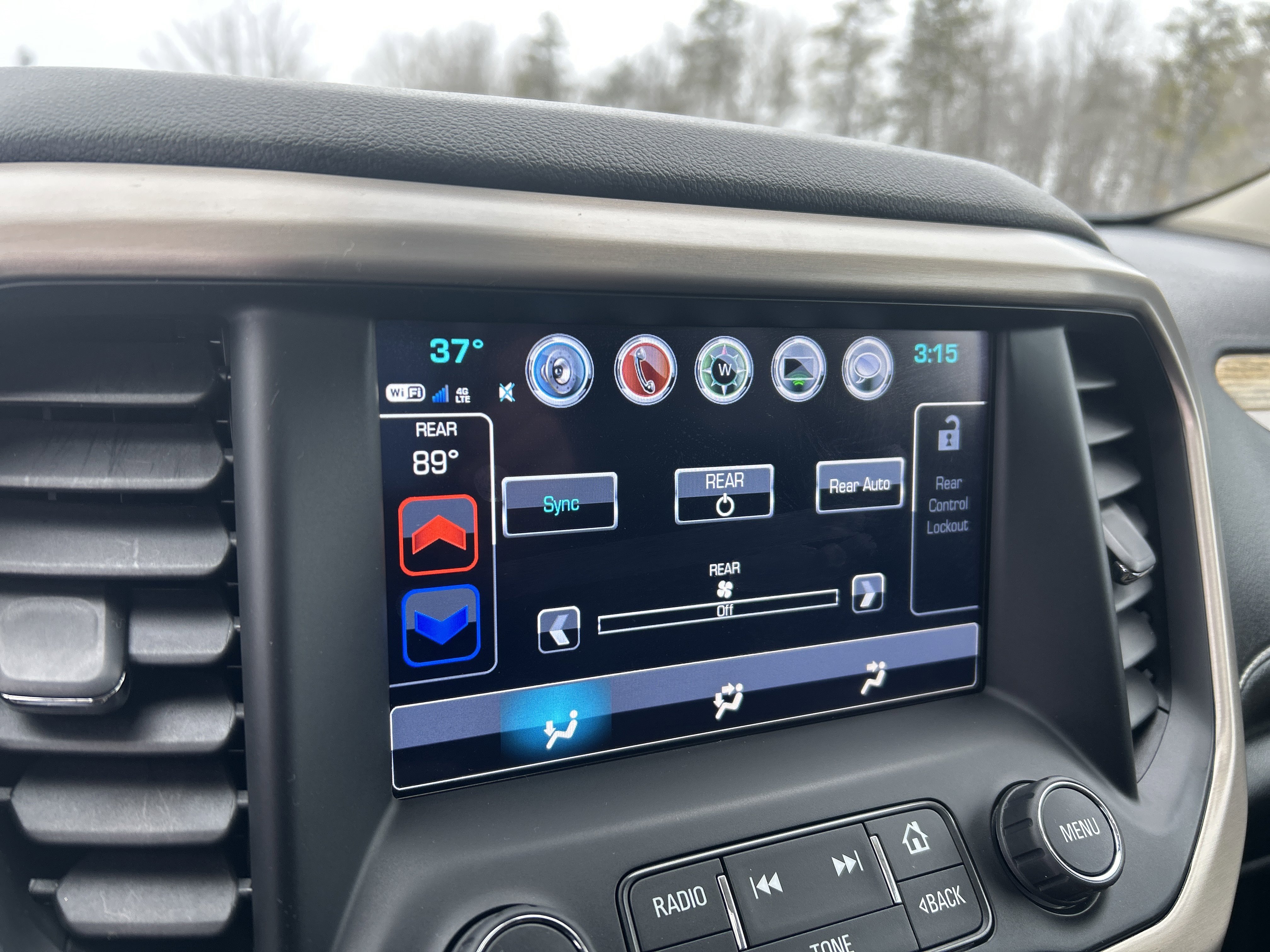 Used 2019 GMC Acadia Denali image 20