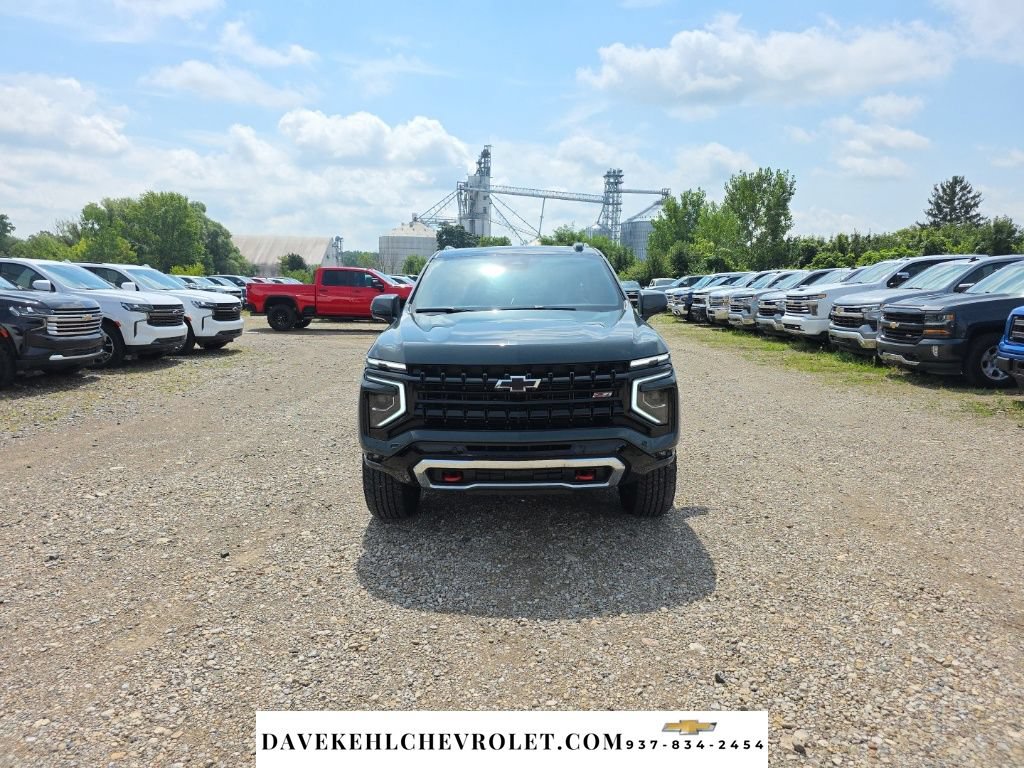 Used 2026 Chevrolet Suburban Z71 w/ Comfort Package AWD/4WD image 8