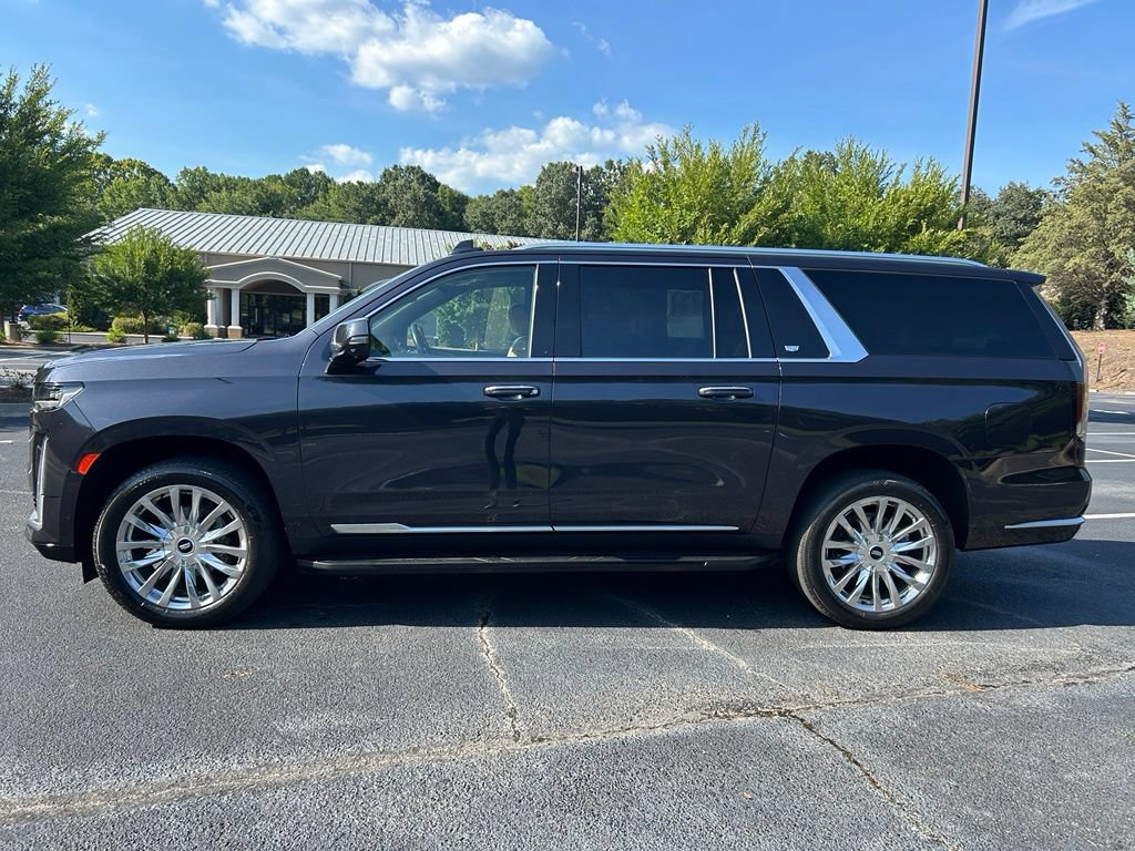 Used 2024 Cadillac Escalade ESV Premium Luxury w/ LPO, Floor Liner Package AWD/4WD image 13