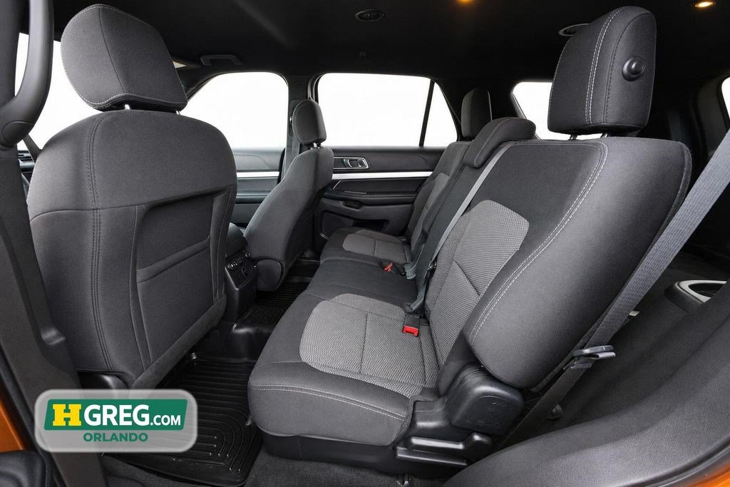 Used 2017 Ford Explorer XLT AWD/4WD image 16