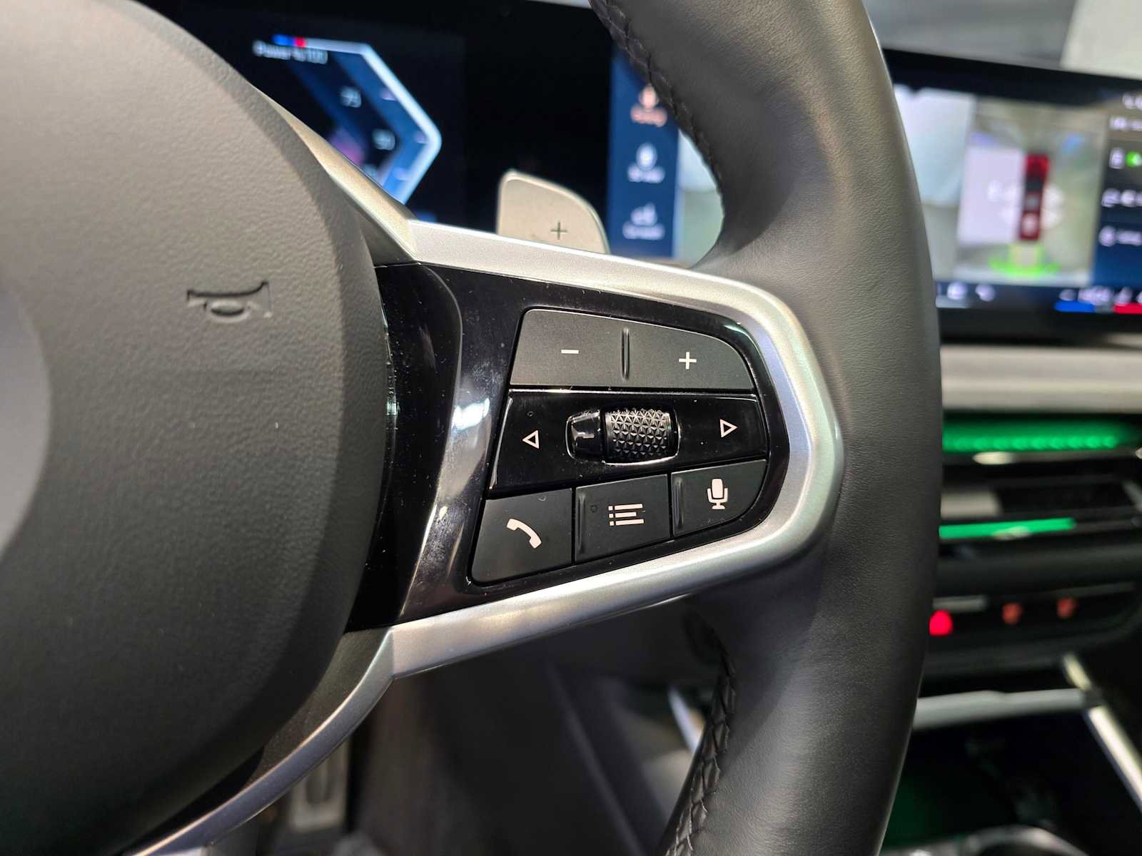 Used 2025 BMW 330i xDrive 330i xDrive w/ M Sport Package image 17