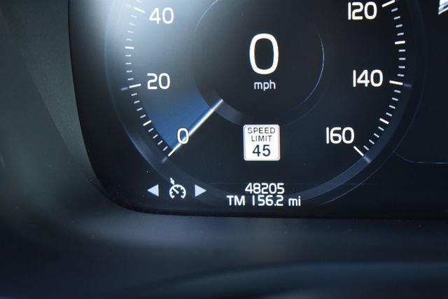 Used 2022 Volvo S60 B5 Momentum w/ Premium Package image 27