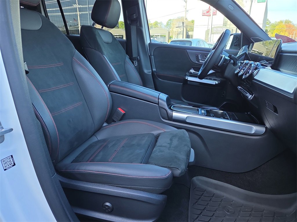 Certified 2025 Mercedes-Benz GLB 250 4MATIC image 16