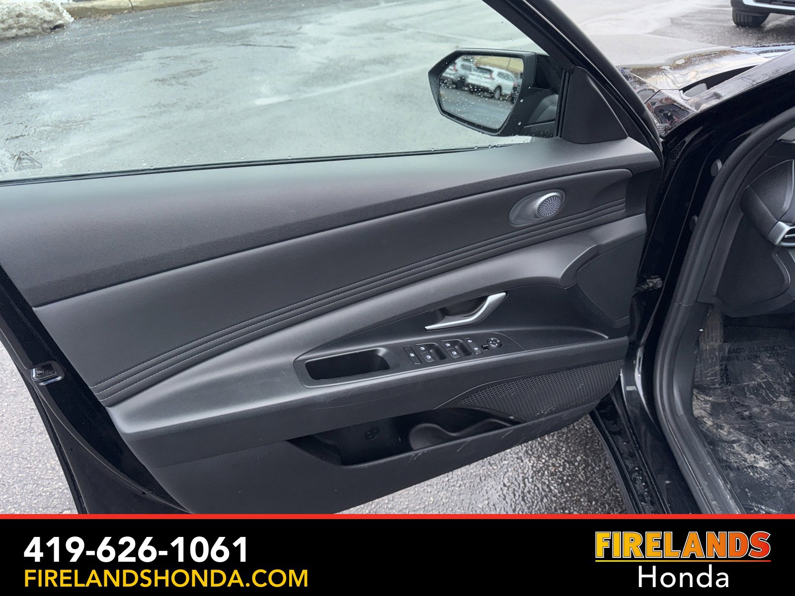 Used 2022 Hyundai Elantra SEL w/ Convenience Package image 11