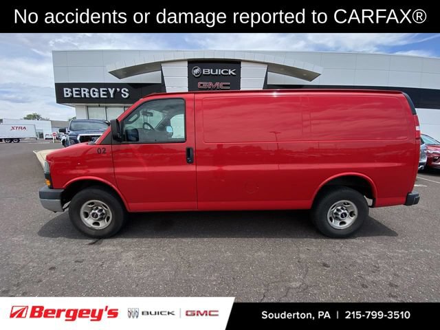 Used 2020 GMC Savana 3500 w/ Driver Convenience Package RWD image 2