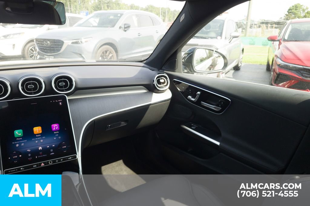 Used 2025 Mercedes-Benz C 300 Sedan image 21