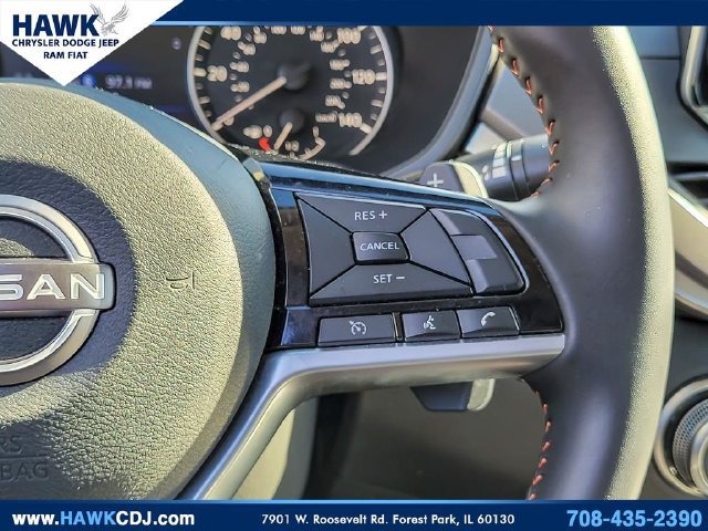Used 2025 Nissan Altima 2.5 SR AWD/4WD image 16