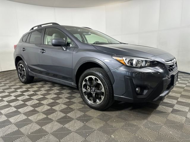 Used 2023 Subaru Crosstrek 2.0i Premium image 2
