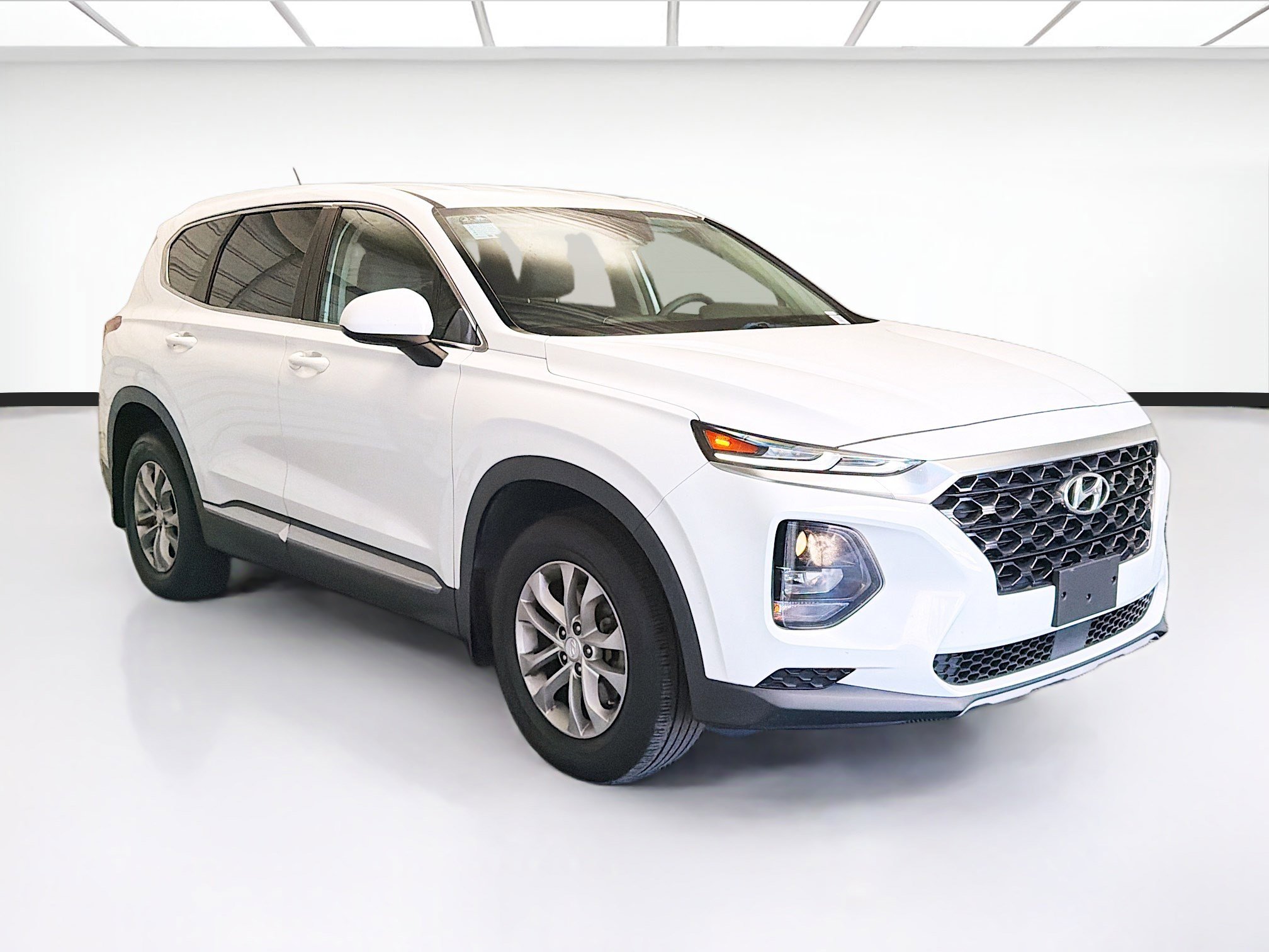 Used 2020 Hyundai Santa Fe SE FWD image 3