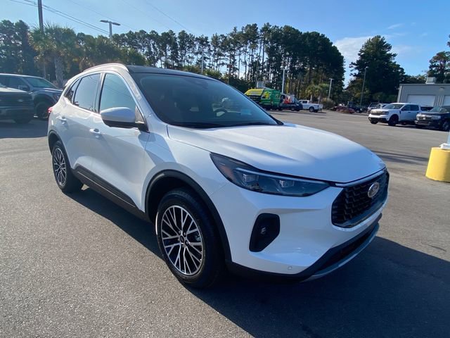 New 2025 Ford Escape SE w/ PHEV Premium Package image 7