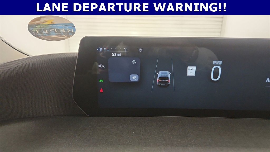 New 2025 Ford Expedition Active image 20