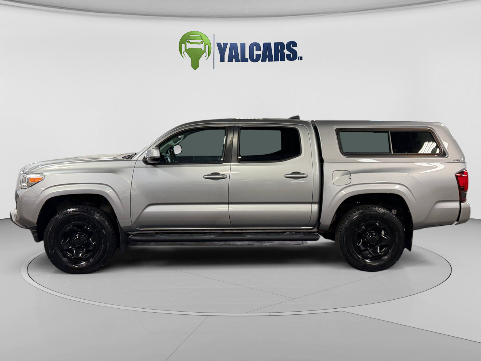 Used 2019 Toyota Tacoma SR w/ SR Convenience Package AWD/4WD image 2