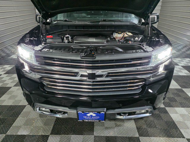 Used 2019 Chevrolet Silverado 1500 High Country w/ Technology Package AWD/4WD image 43