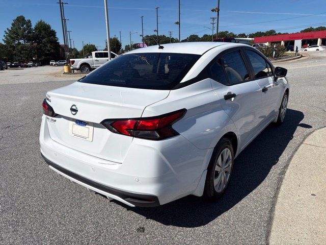 Used 2021 Nissan Versa S FWD image 6