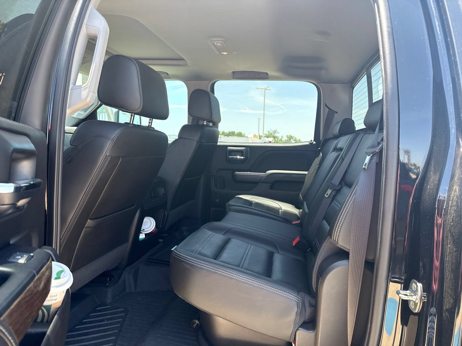 Used 2018 GMC Sierra 2500 Denali w/ Duramax Plus Package AWD/4WD image 13