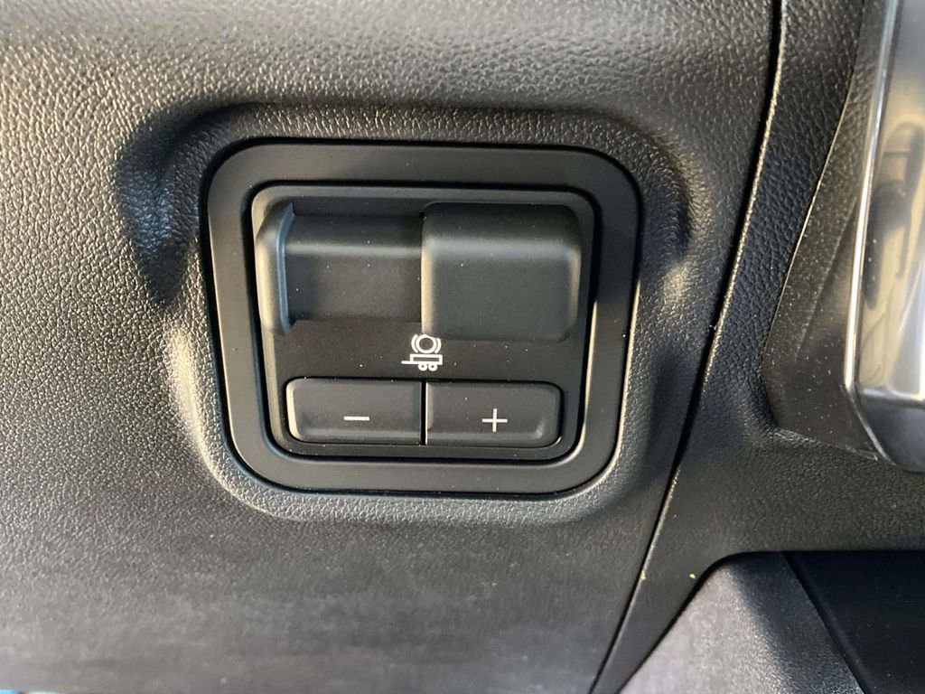 New 2026 GMC Hummer EV SUV image 25