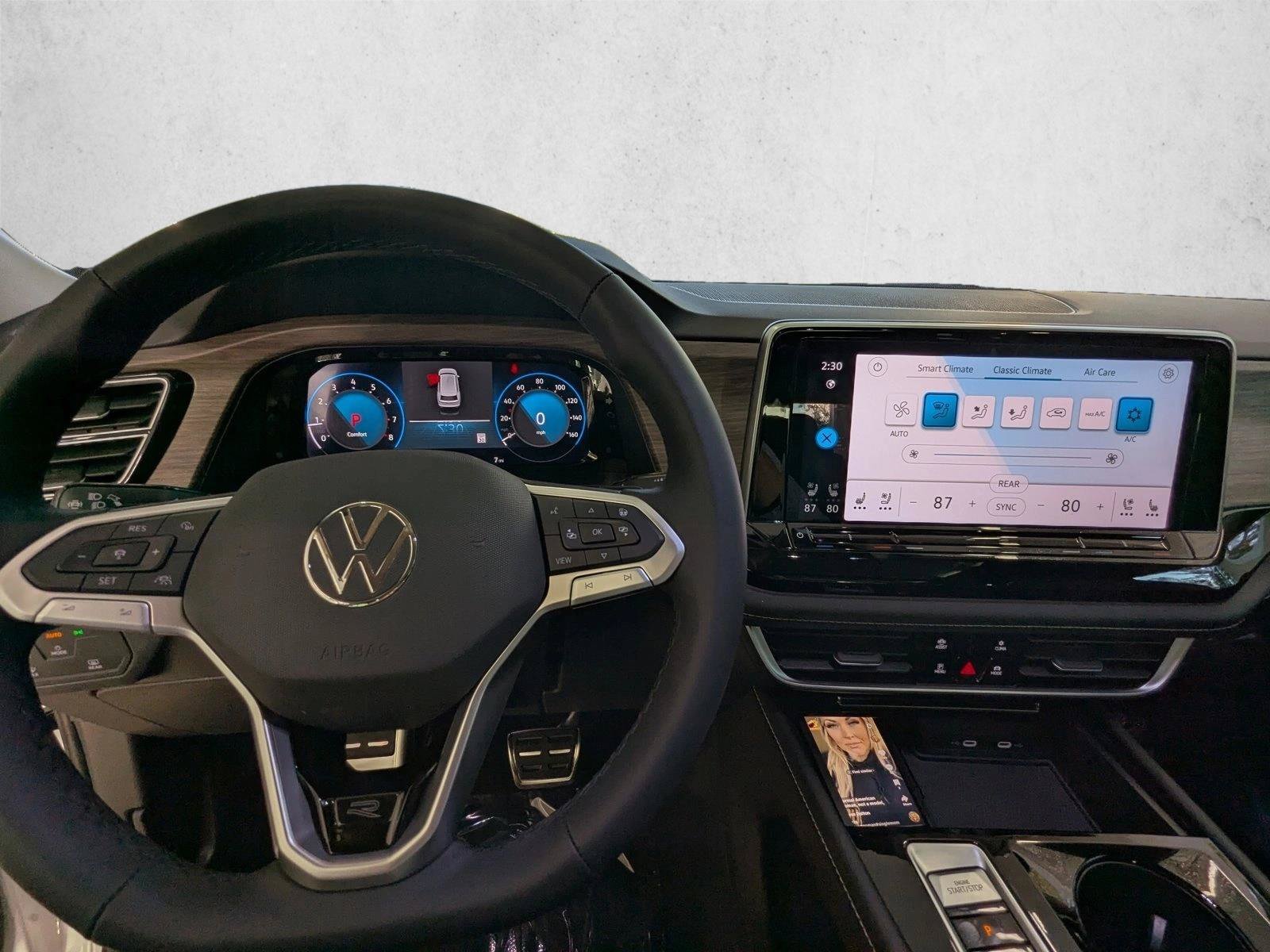 New 2026 Volkswagen Atlas SEL Premium R-Line AWD/4WD image 15