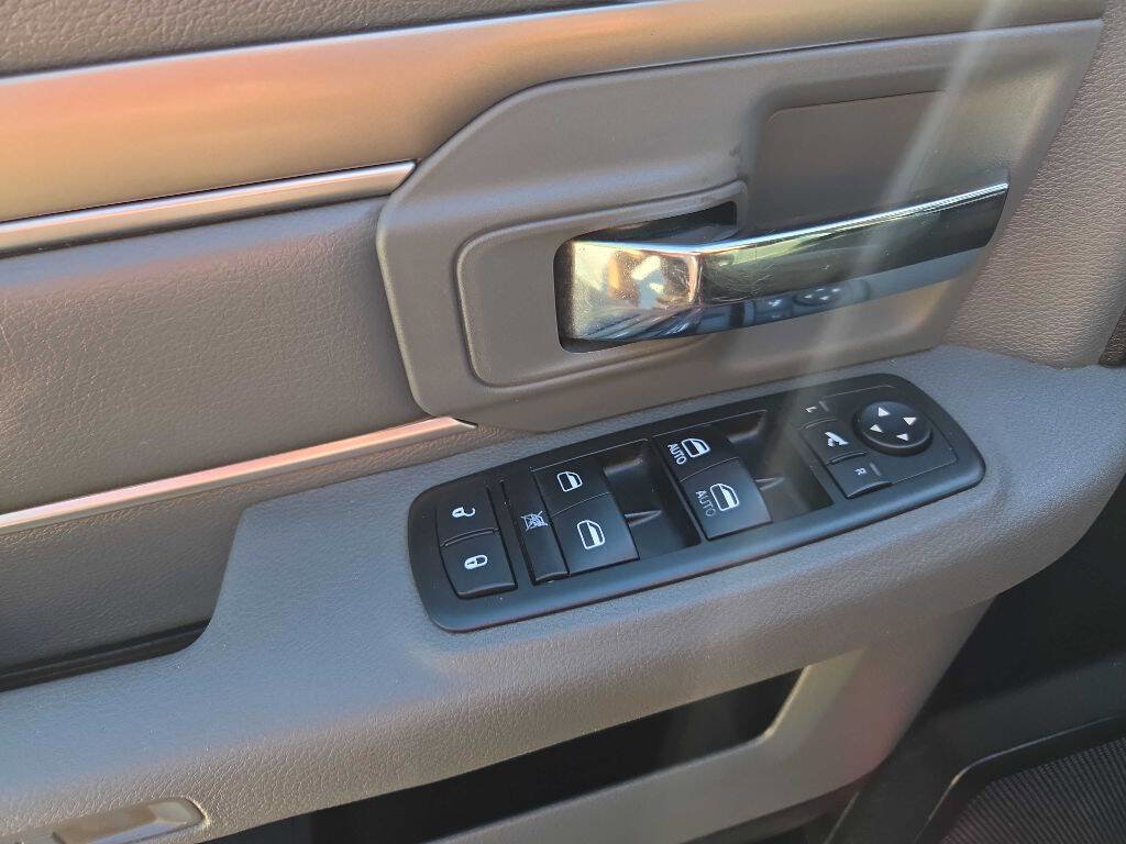 Used 2014 RAM 1500 Lone Star image 21