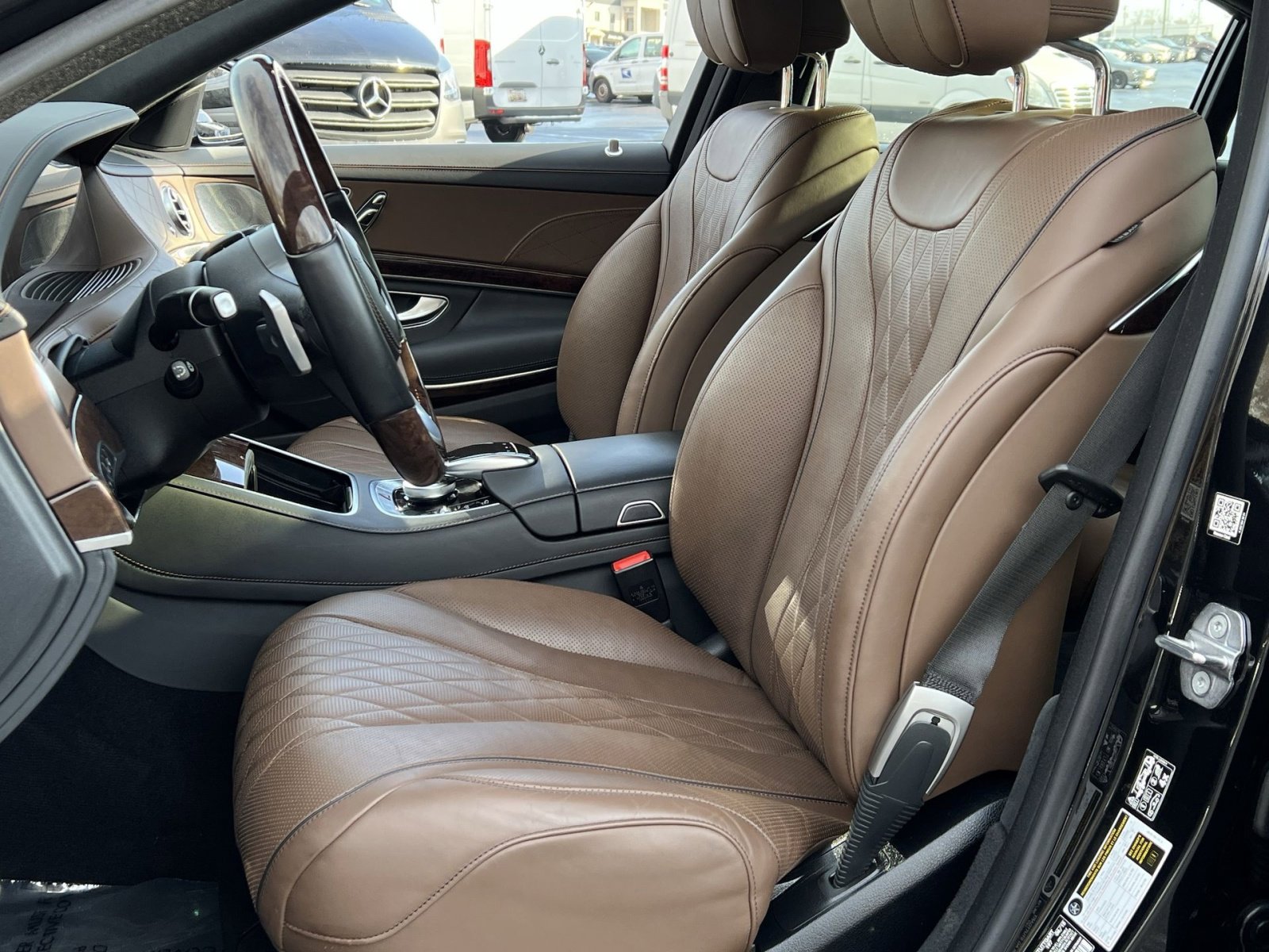 Used 2019 Mercedes-Benz S 560 4MATIC Sedan image 11