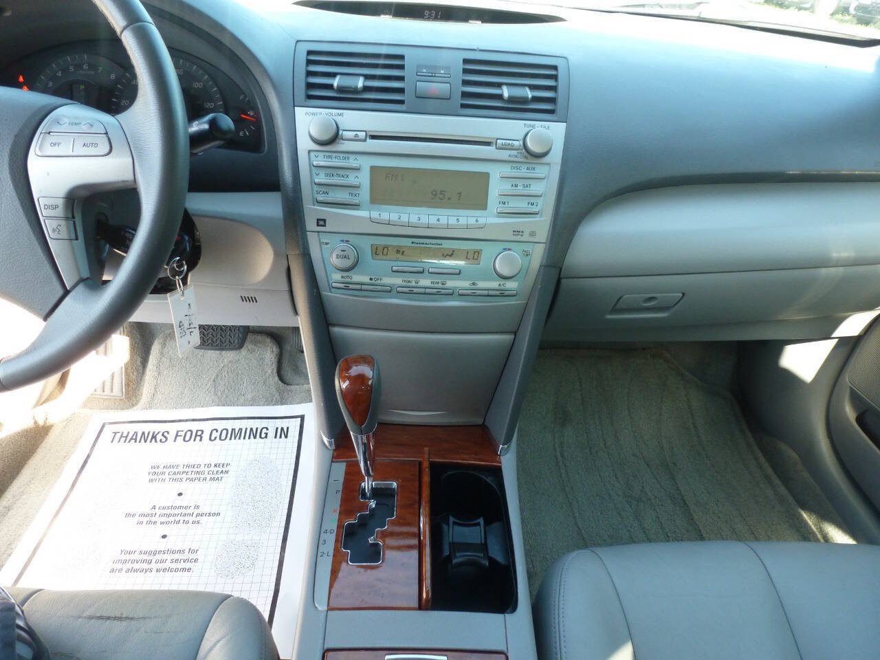 Used 2008 Toyota Camry XLE FWD image 25