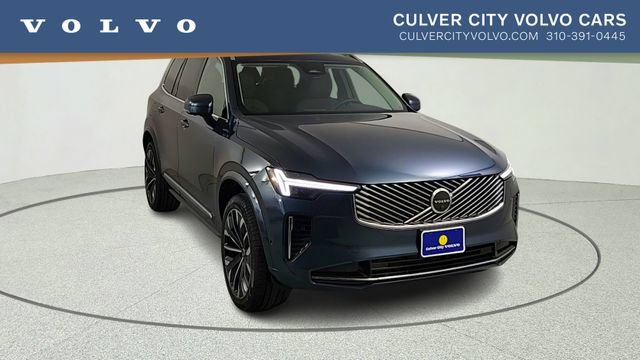 New 2026 Volvo XC90 B6 Plus w/ Protection Package