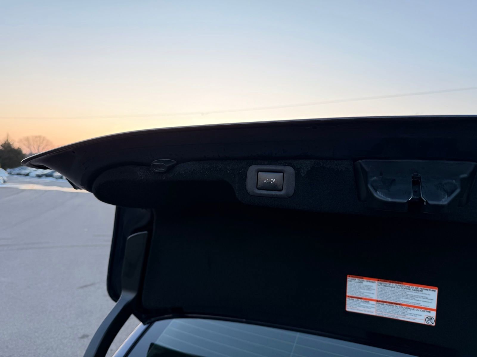 Used 2019 Lexus LS 500 w/ Luxury Package image 38