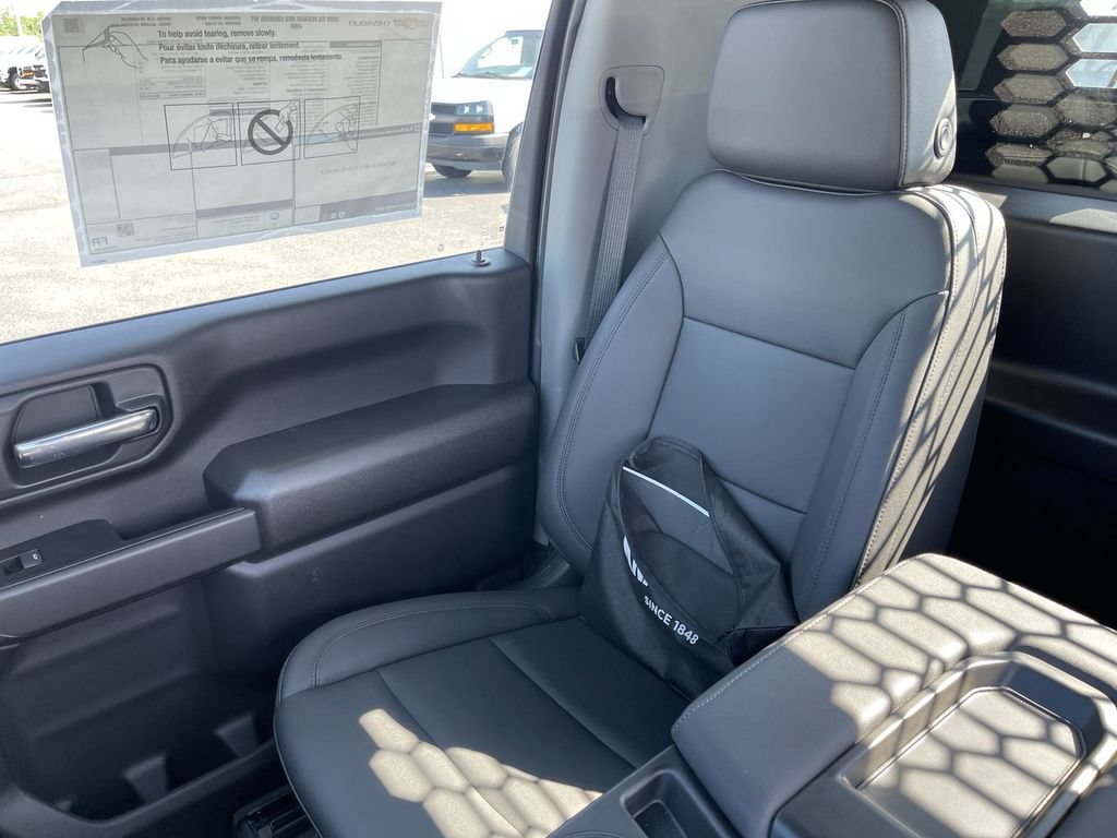 New 2025 Chevrolet Silverado 3500 W/T AWD/4WD image 18