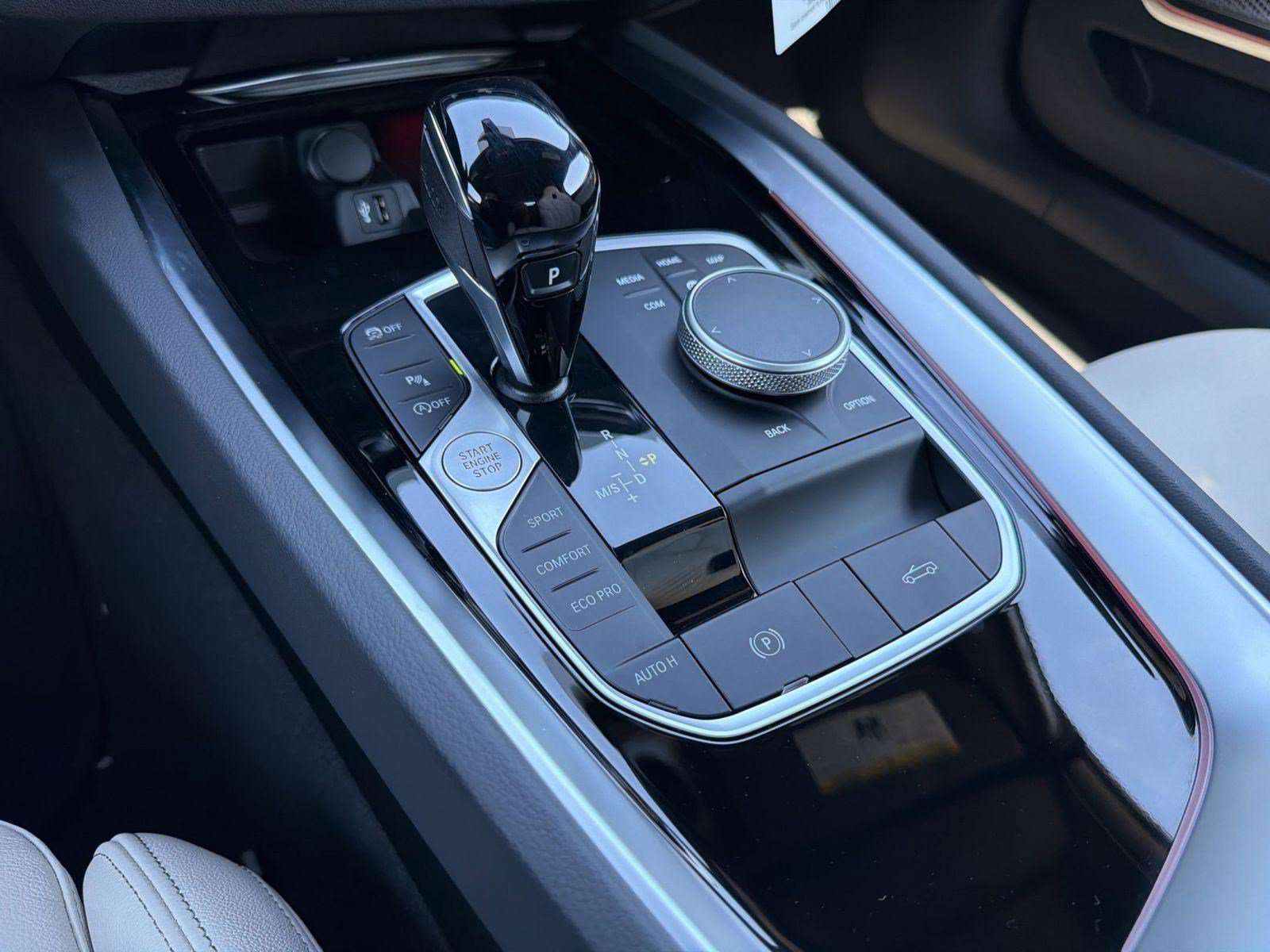 New 2026 BMW Z4 sDrive30i w/ Premium Package RWD image 16