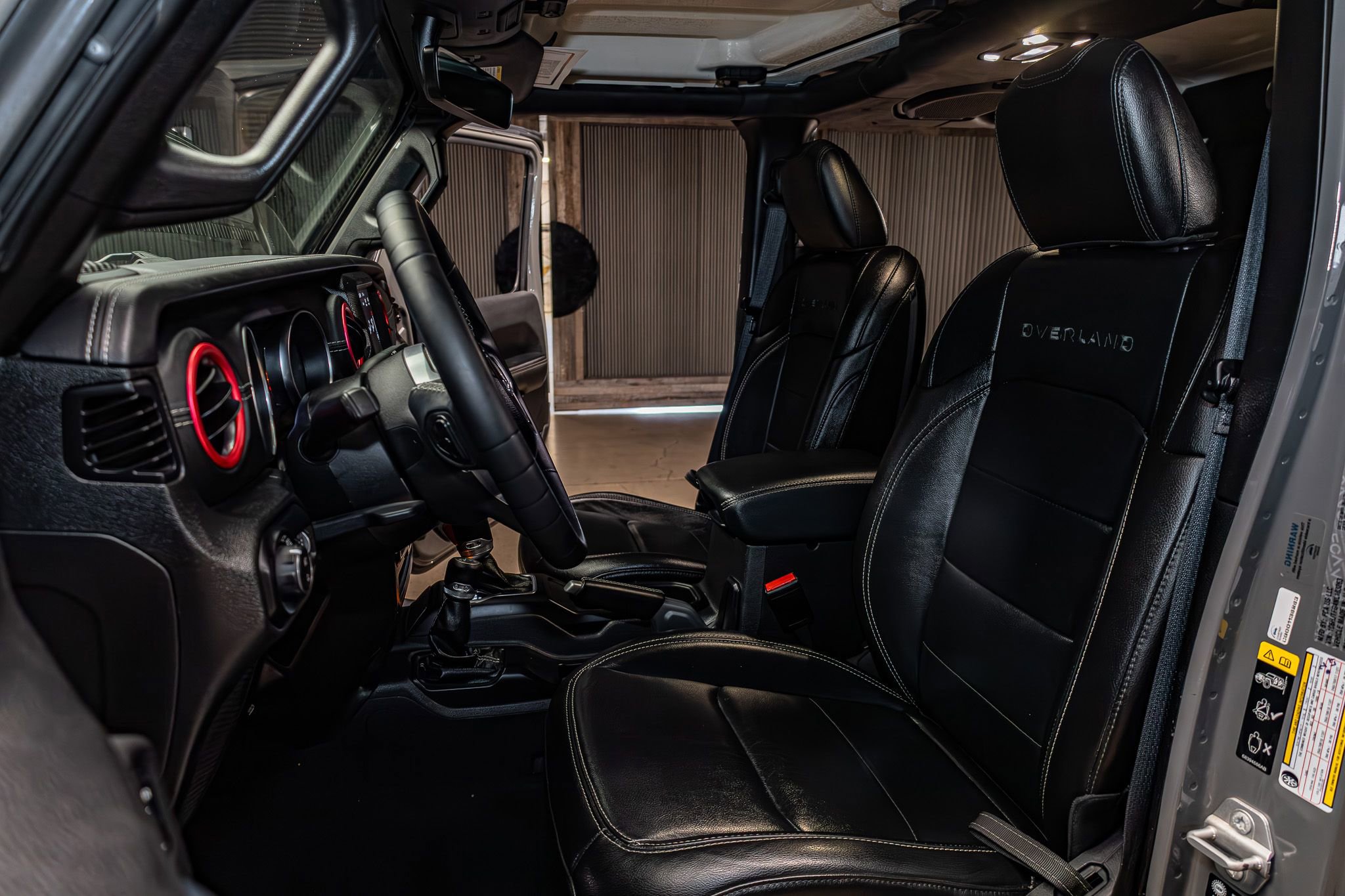 Used 2022 Jeep Gladiator Overland w/ Popular Equipment Package image 19