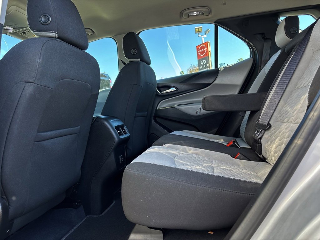 Used 2020 Chevrolet Equinox LS image 20