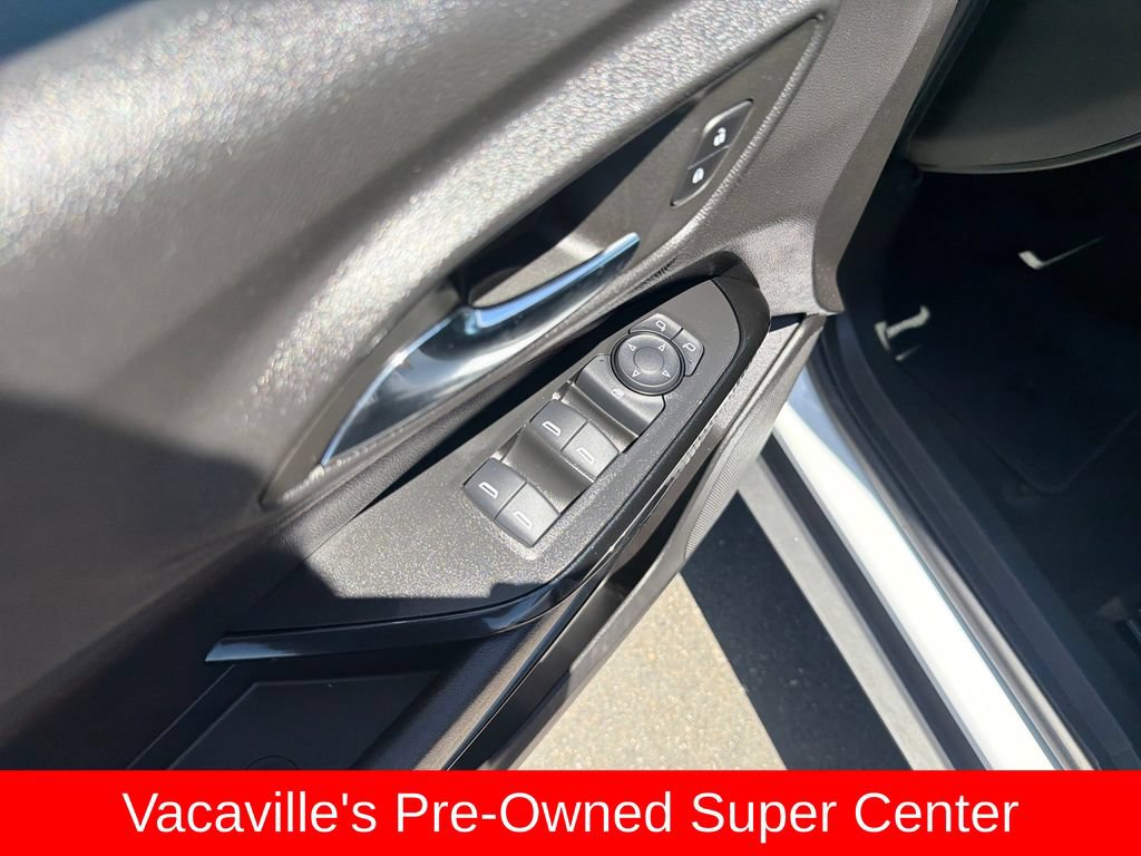 Used 2025 Chevrolet Trax RS w/ Sunroof Package FWD image 11