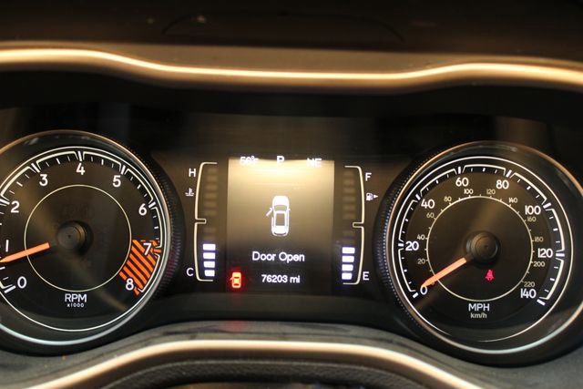 Used 2014 Jeep Cherokee Altitude w/ Cold Weather Group image 23