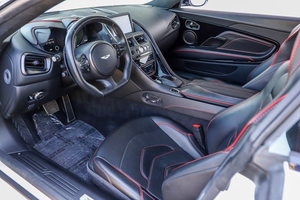 Used 2019 Aston Martin DBS Superleggera RWD image 14