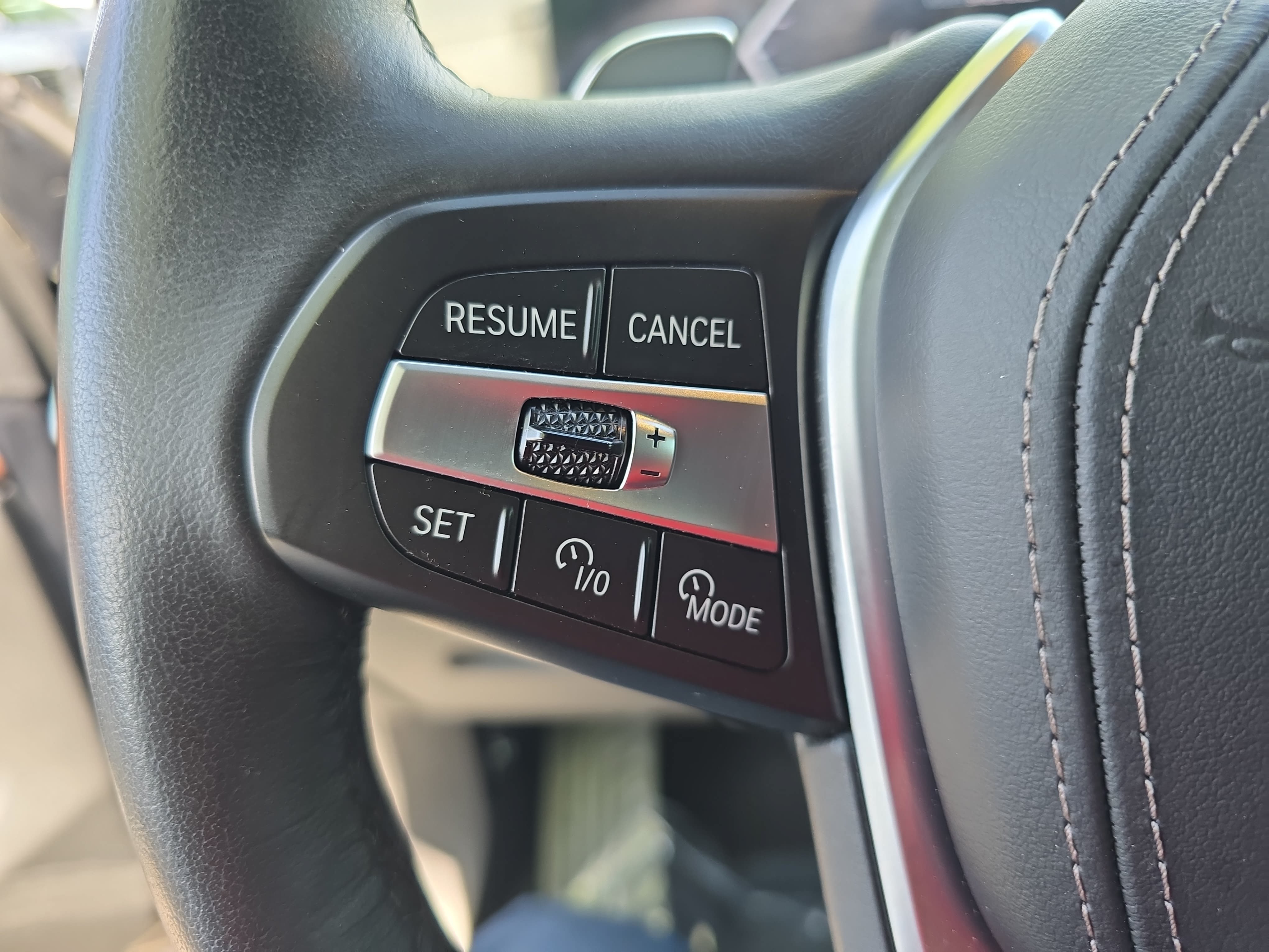 Used 2025 BMW X5 sDrive40i w/ Executive Package RWD image 19