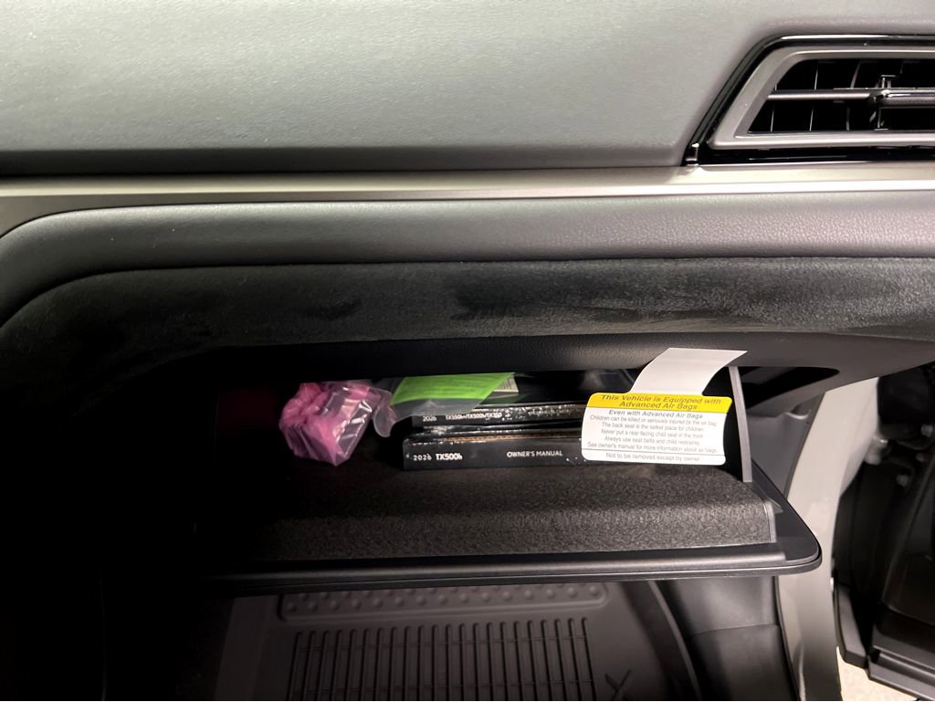 New 2026 Lexus TX 500h AWD image 33