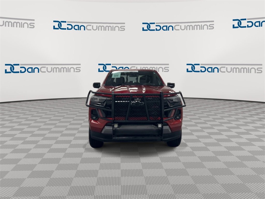 Used 2024 Chevrolet Colorado Z71 w/ Z71 Convenience Package 2 image 3