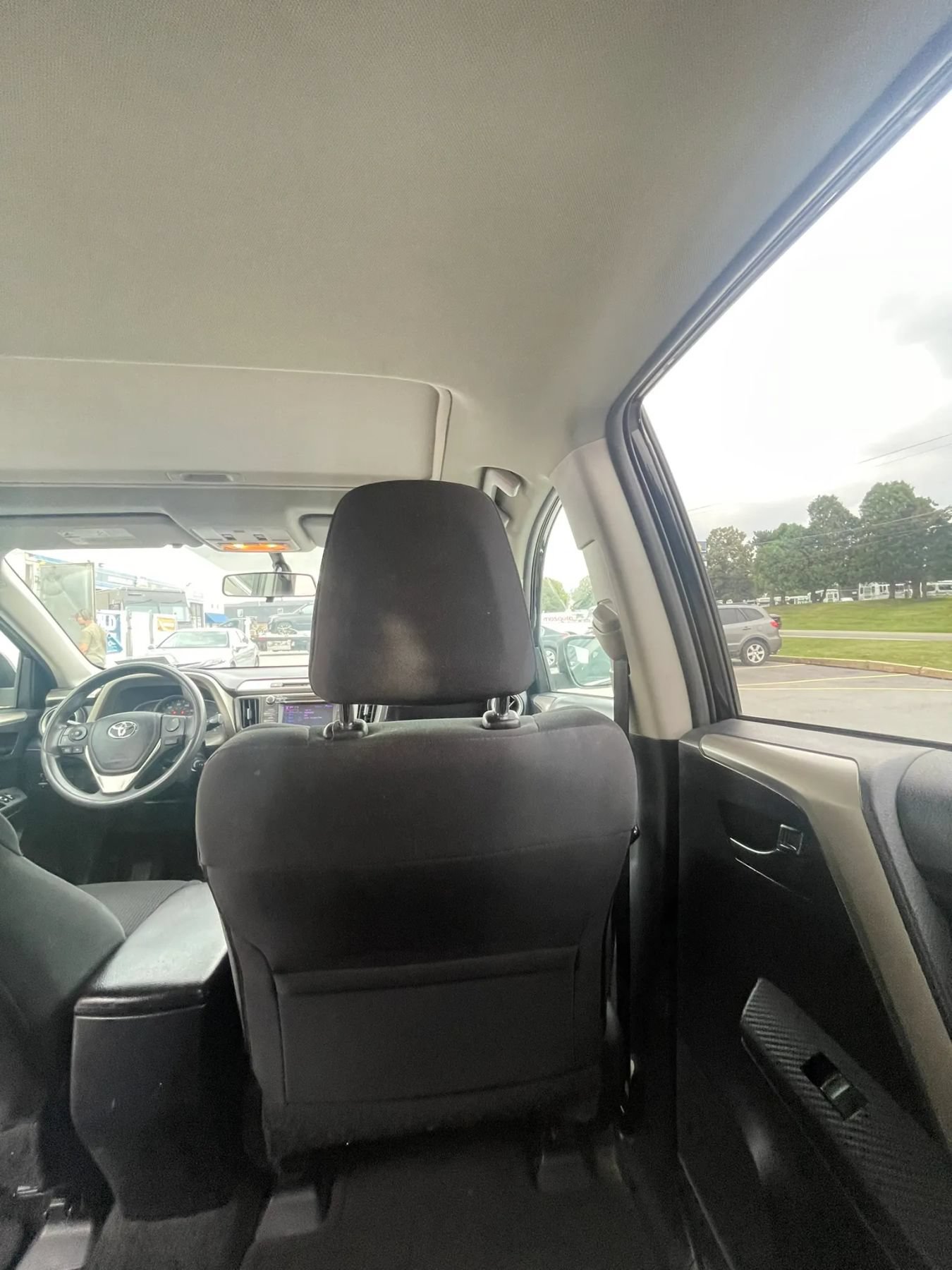 Used 2013 Toyota RAV4 XLE AWD/4WD image 44